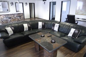 Télévision à écran plat