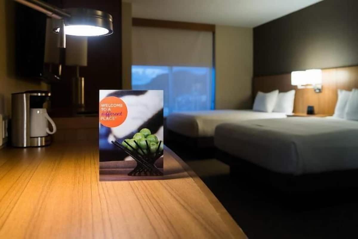 Premium bedding, in-room safe, desk, soundproofing