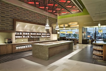 Restaurant on-premise at Hyatt Place Manati