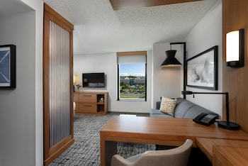 Premium bedding, in-room safe, desk, soundproofing at Hyatt Place Manati