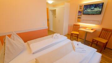 In-room safe, individually decorated, individually furnished, desk