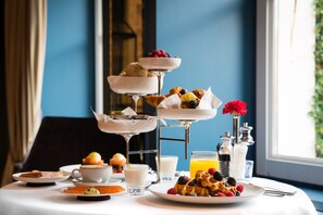 Daily full breakfast for a fee - Waldorf Astoria Amsterdam (Amsterdam)