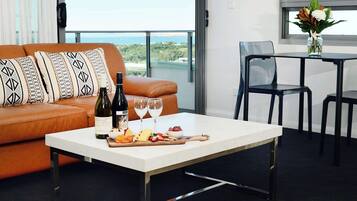 In-room safe, desk, iron/ironing board, cribs/infant beds