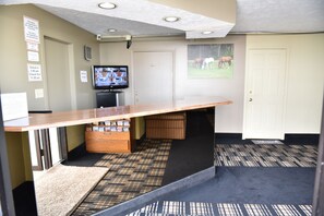 Lobby - Key West Inn Hobart (Hobart)