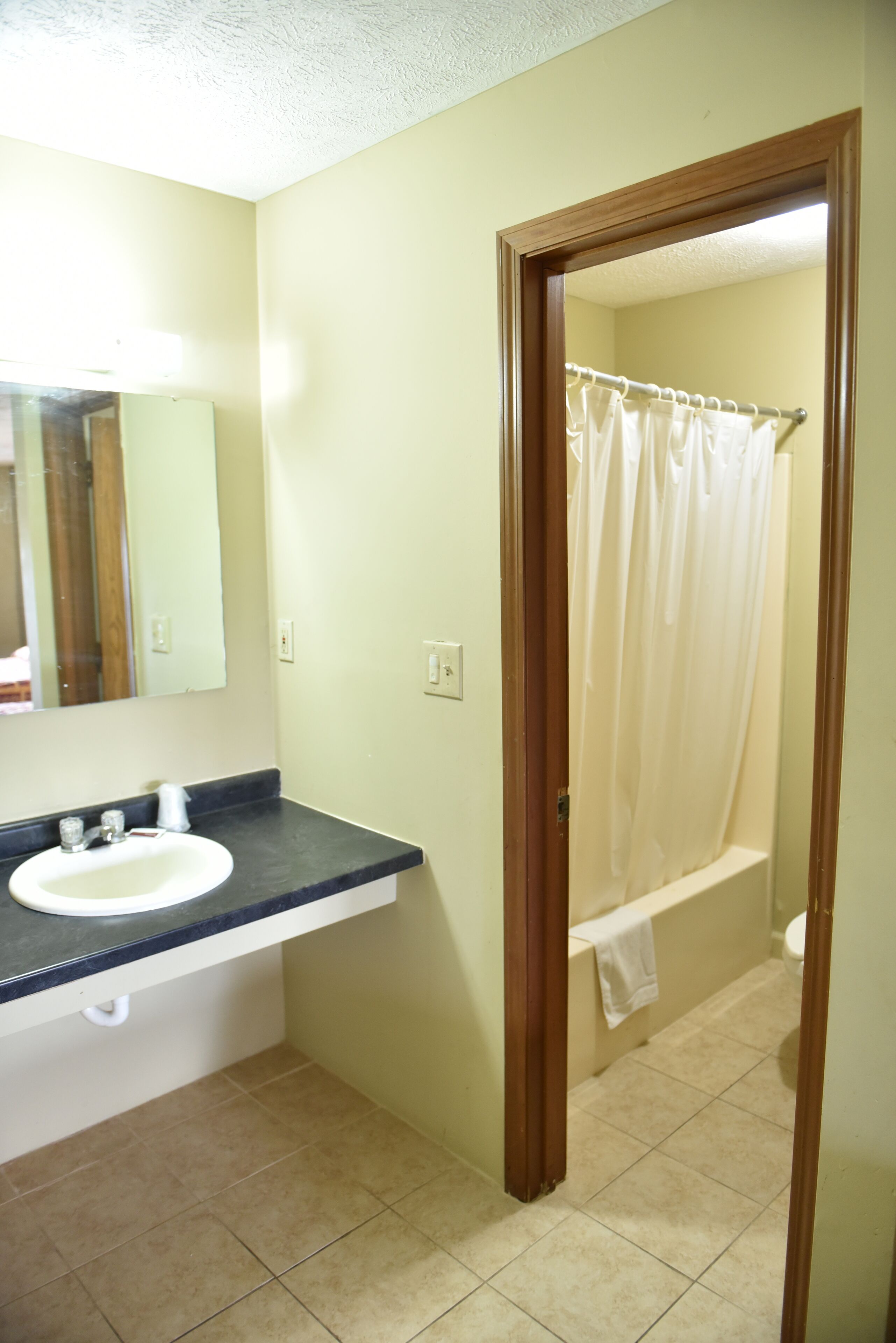 Chambre Standard, 2 grands lits | Wi-Fi gratuit