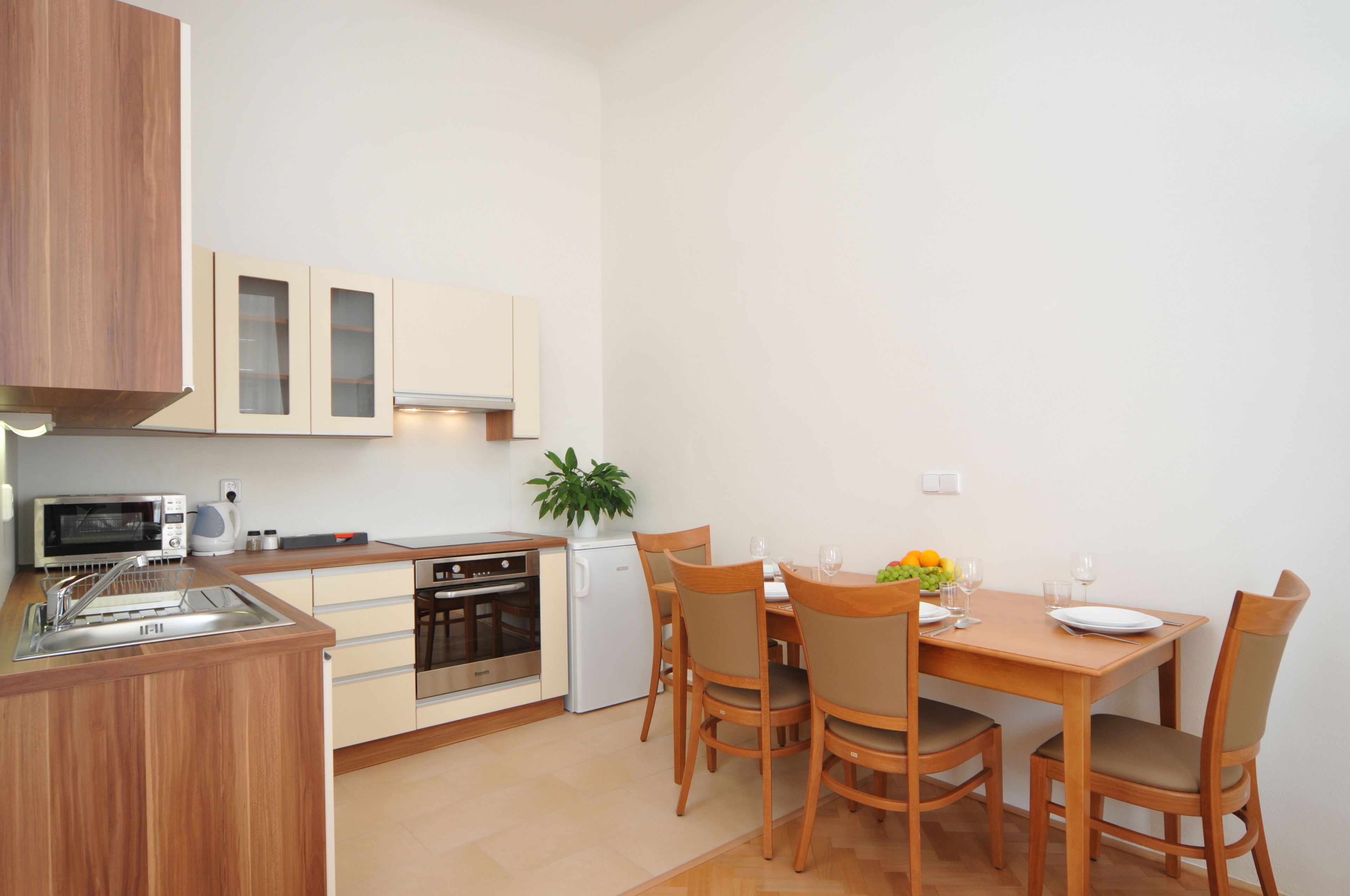 apartment, 2 bedrooms | in-room dining