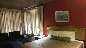 Standard Room, 1 King Bed | Soundproofing, iron/ironing board, cribs (surcharge), WiFi (free)