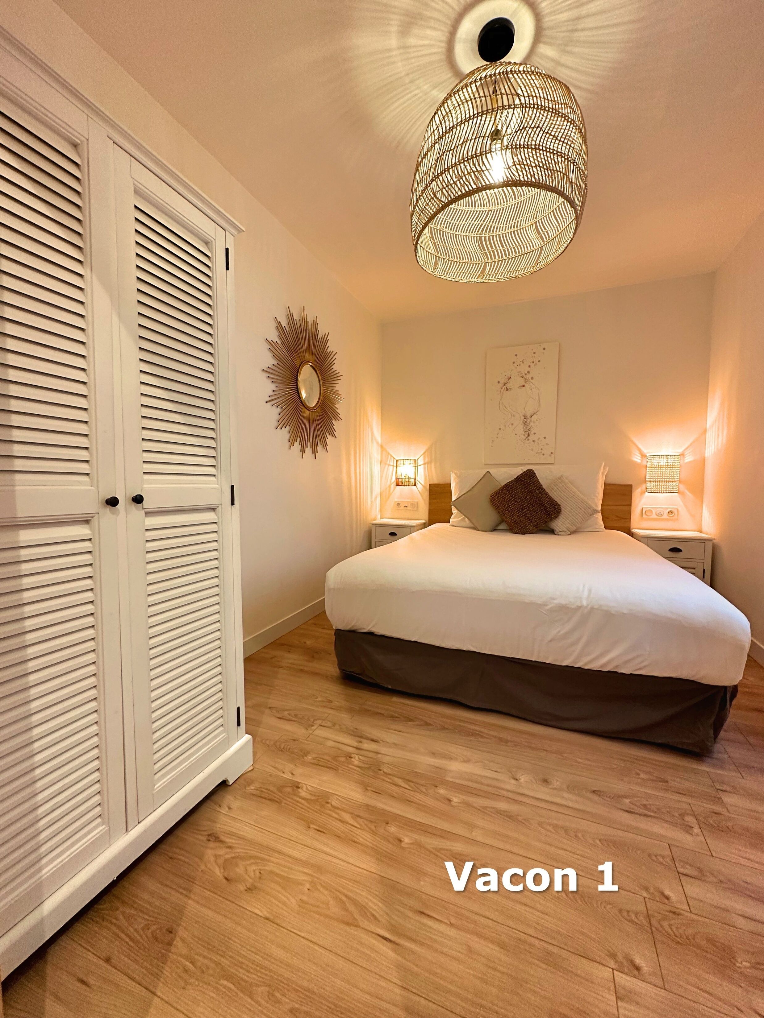 精品公寓 | 记忆海绵床垫、客房内保险箱、特色装修、特色家居