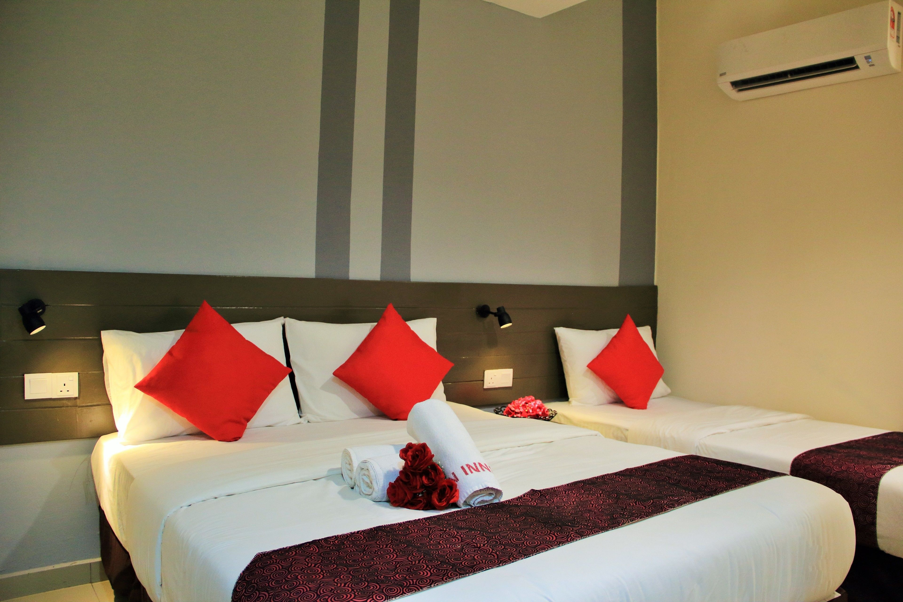 family 3 no window | 1 bedroom, desk, soundproofing, free wifi