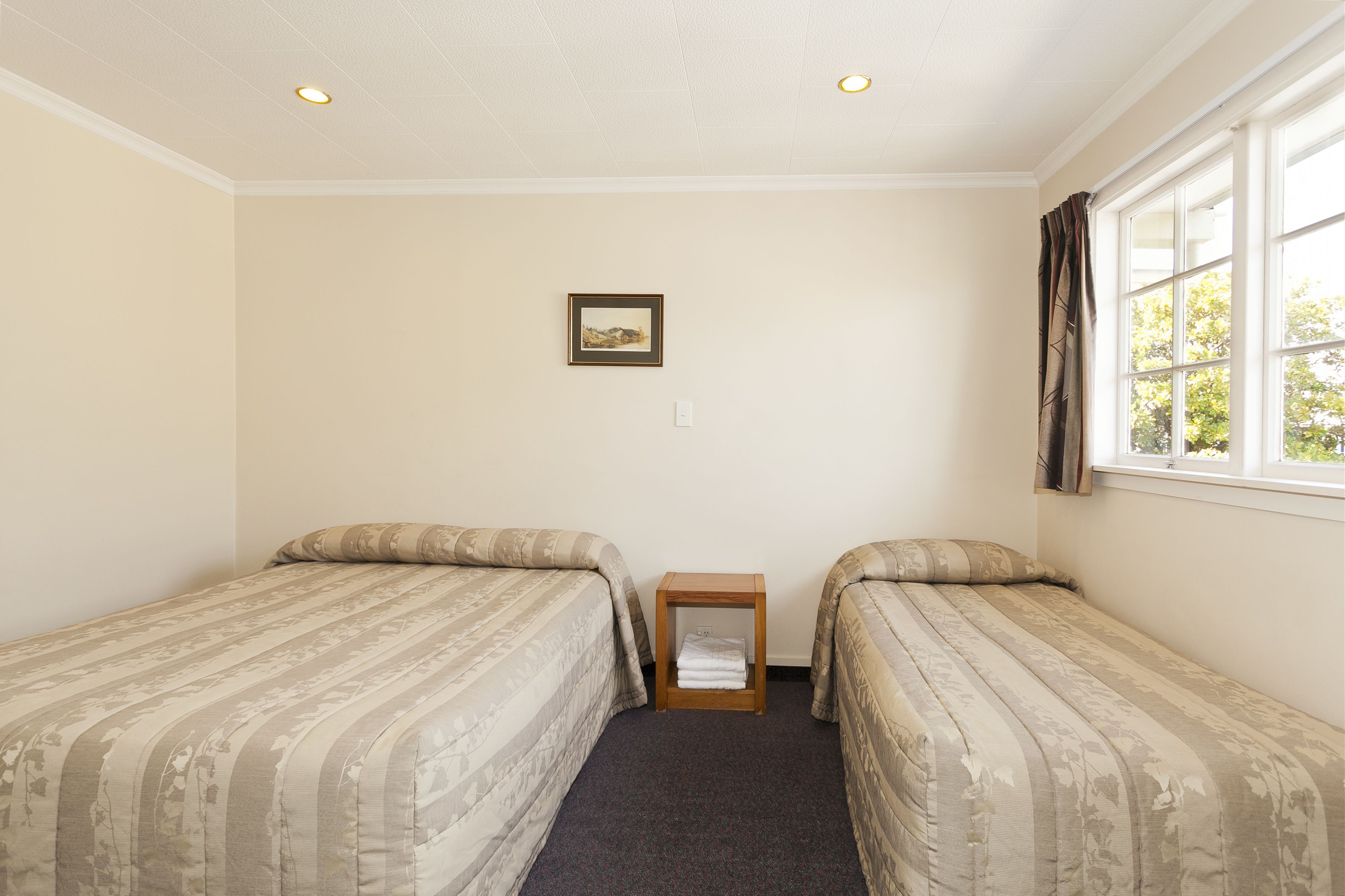 Photo - Colonial Inn Motel