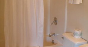Room, 1 Katil Raja (King) dengan Katil Sofa, Ocean View (Adults only) | Bilik Mandi | Kelengkapan dandanan diri percuma, pengering rambut, tuala disediakan 