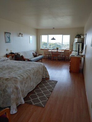 客房, 1 張特大雙人床及 1 張梳化床, 海景 (Adults only) | 熨斗/熨衫板、免費 Wi-Fi、床單