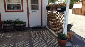 Entrée de l’hébergement