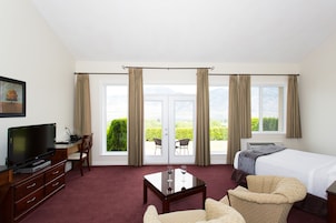 Vila, 1 cama Queen | Ferros/tábuas de passar roupa, berços (sobretaxa)