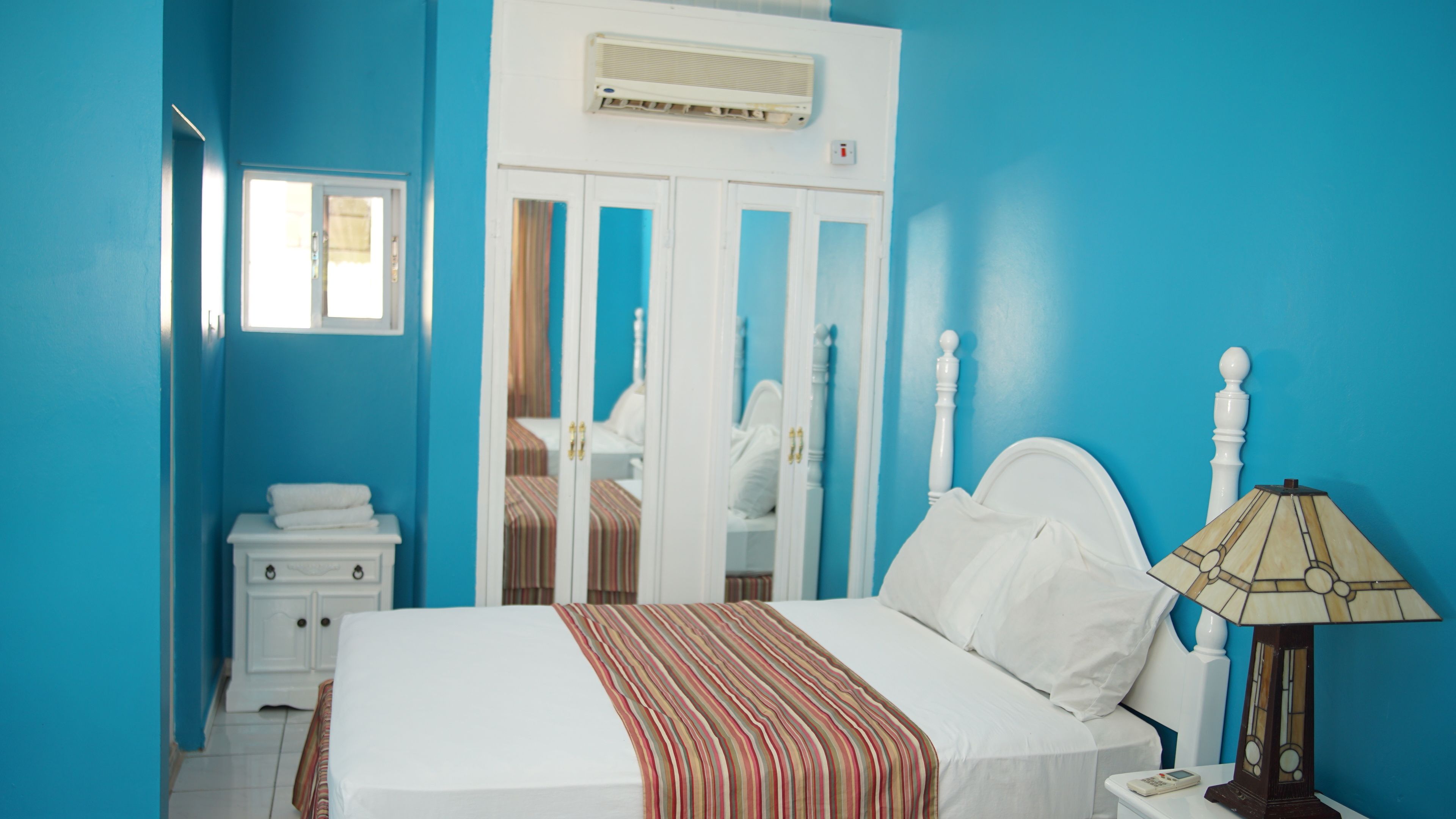 Jamaica Tamboo Resort