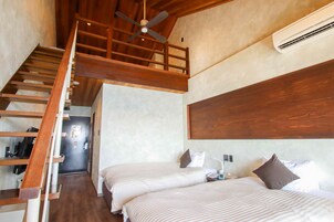 Family Room | In-room safe, iron/ironing board (on request), WiFi (free), bed sheets