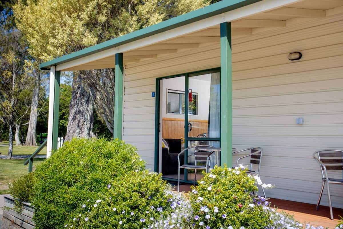 Studio, 1 grand lit (Motel) | Fer et planche à repasser, lits bébé (gratuits), Wi-Fi gratuit