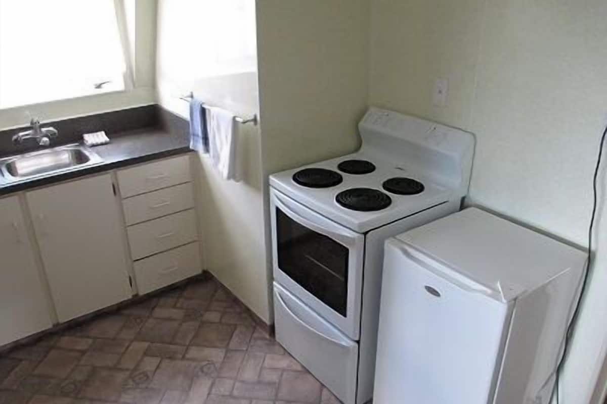 One Bedroom | Private kitchen