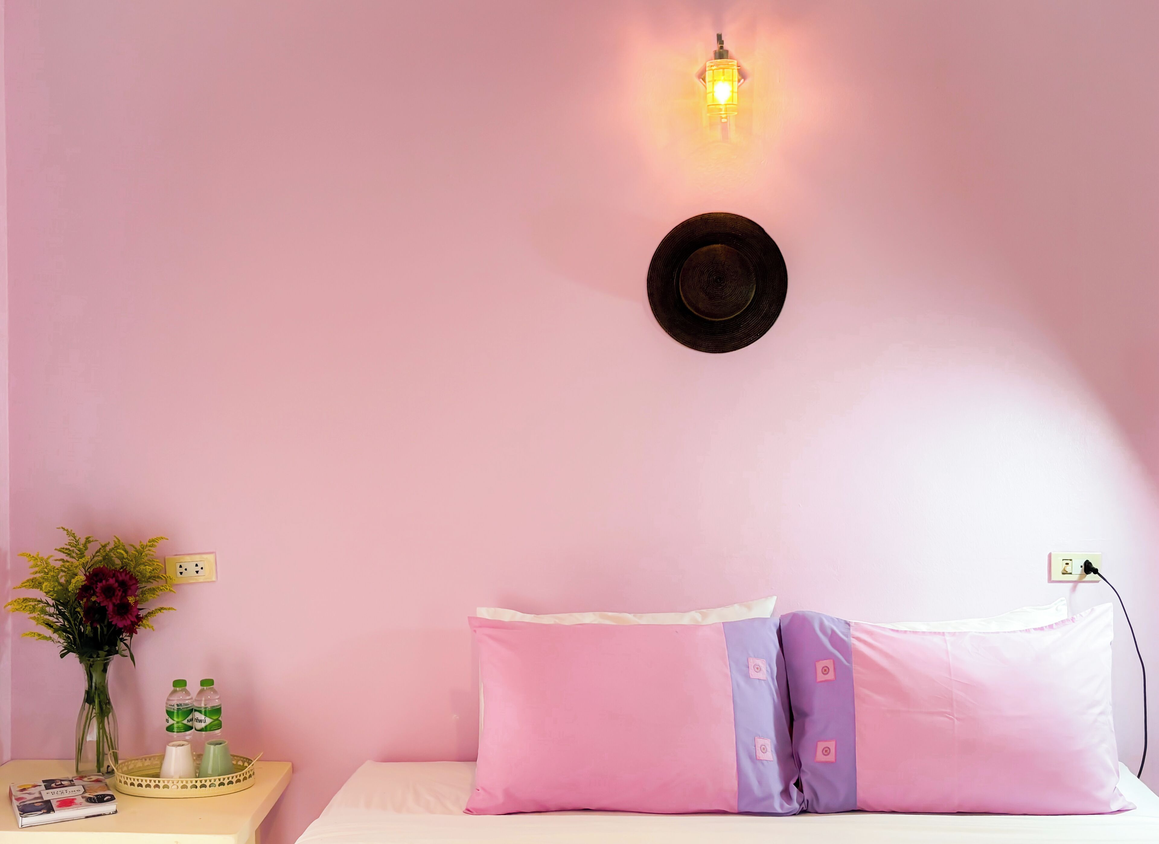 standard room | in-room safe, rollaway beds, free wifi, bed sheets