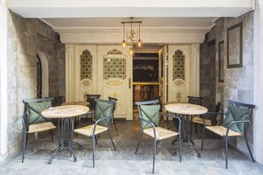 Garden - Art Deco Suites Istanbul (Istanbul)