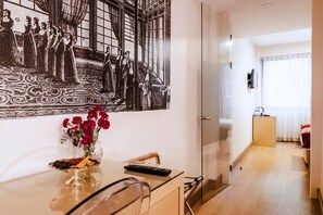 Hochwertige Bettwaren, Minibar, Zimmersafe, schallisolierte Zimmer