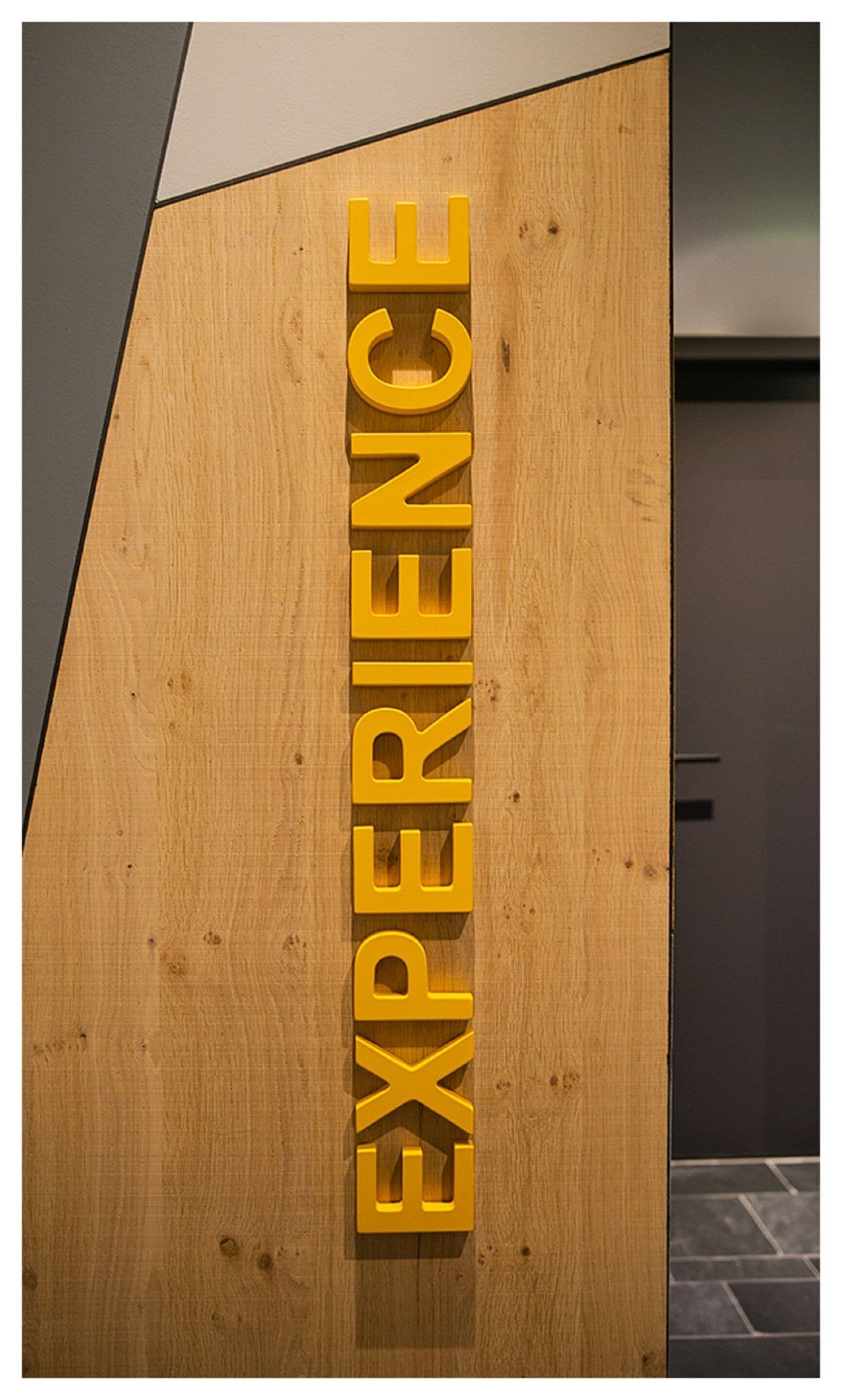 sauna, steam room, deep-tissue massages, swedish massages