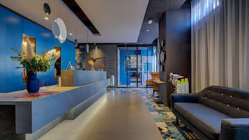 Sala de estar en el lobby
