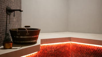 Sauna, steam room, deep-tissue massages, Swedish massages