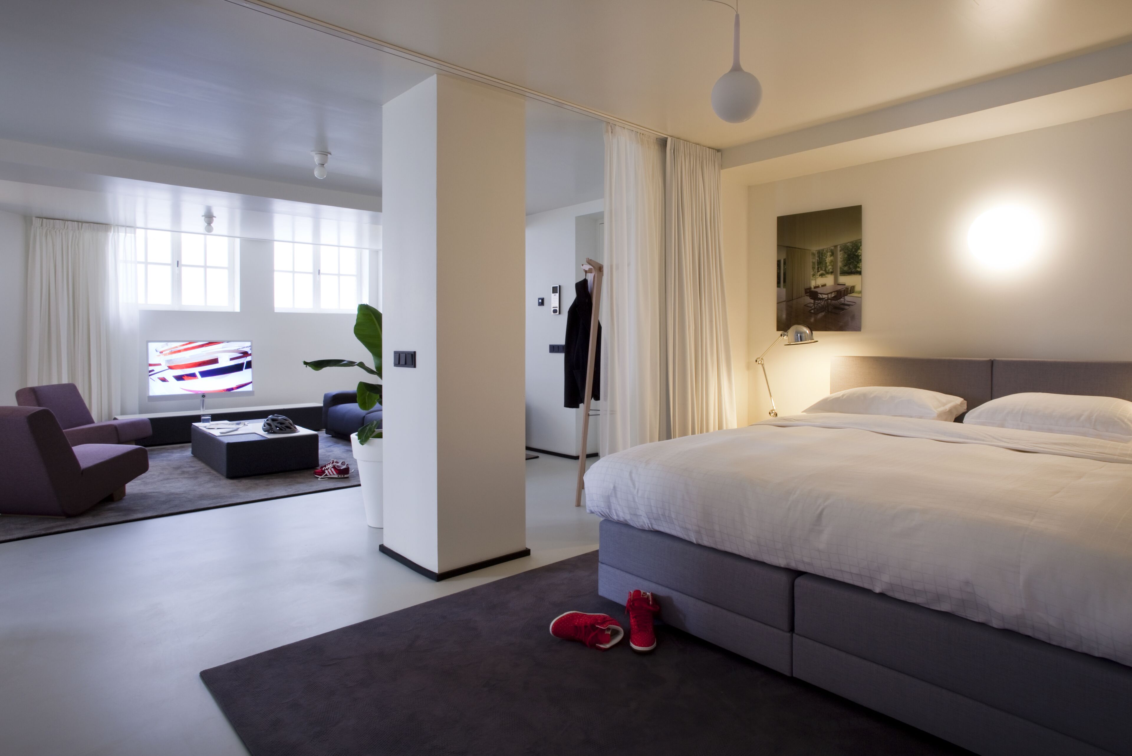 Literie hypoallergénique, surmatelas, coffres-forts dans les chambres