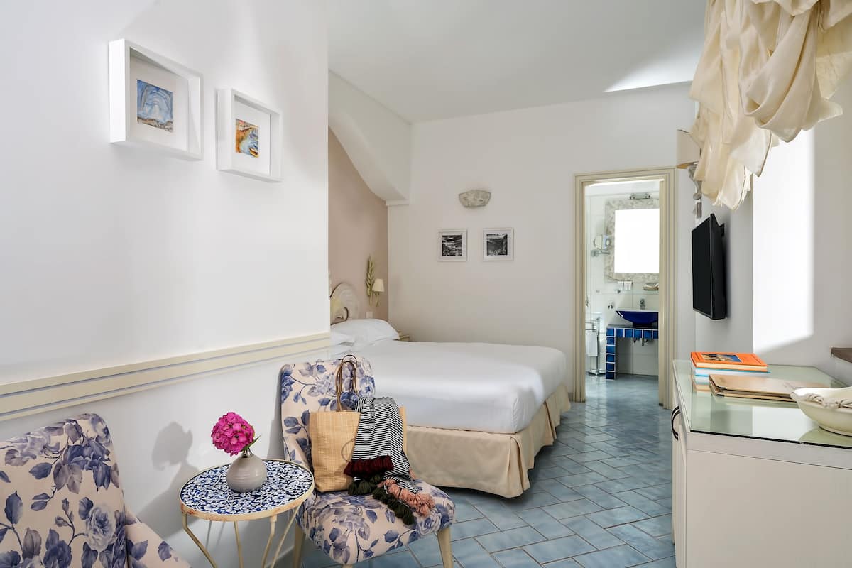 Superior Double Room, Terrace | 1 bedroom, Frette Italian sheets, premium bedding, down comforters