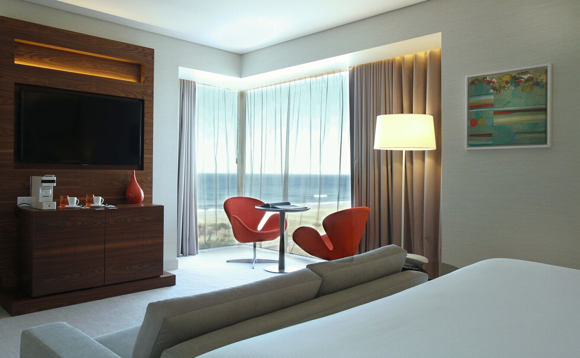 Premium bedding, down duvets, minibar, in-room safe