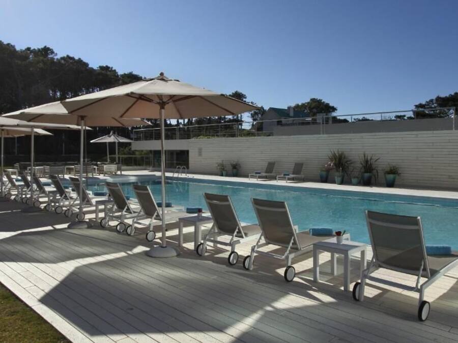 Indoor pool, outdoor pool, pool loungers