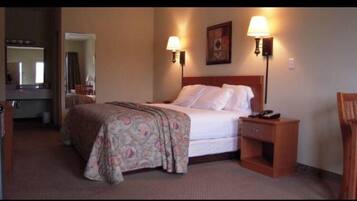 Individuell dekoriert, individuell eingerichtet, Schreibtisch