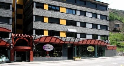 Tarter Pirineos 3000