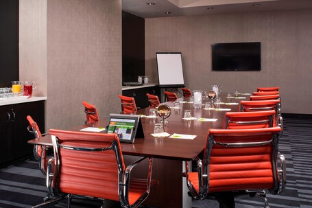 Courtyard by Marriott New York Manhattan Central Park - Image 30