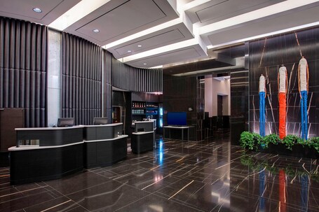 Courtyard by Marriott New York Manhattan Central Park - Image 6