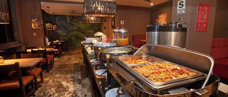Free daily buffet breakfast
