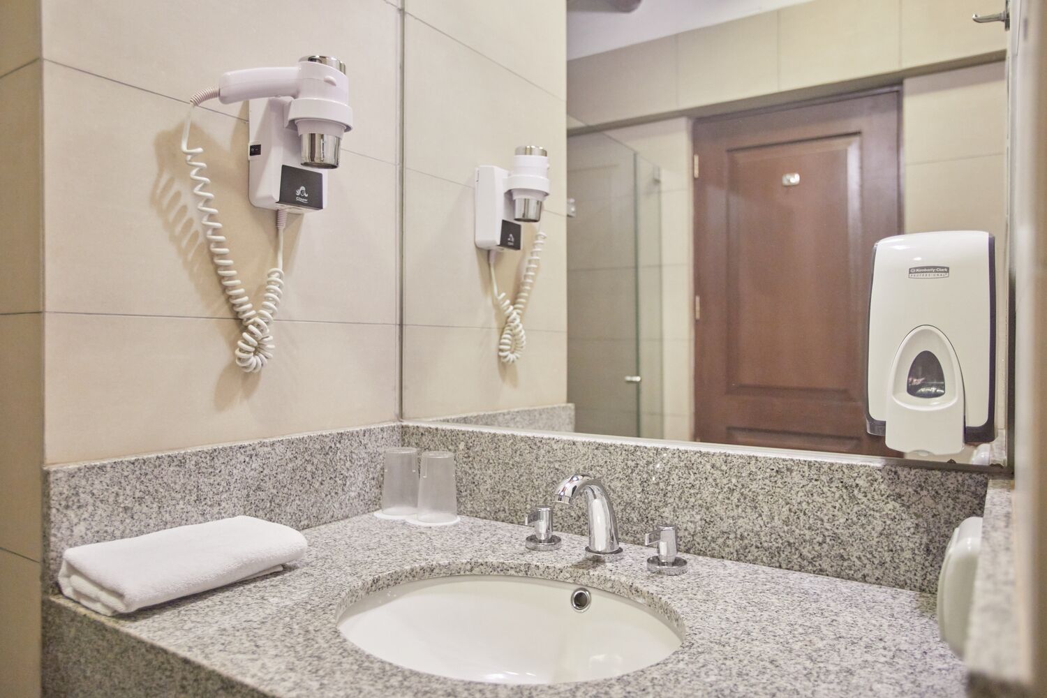 superior double room, river view | bathroom | shower, free toiletries, hair dryer, towels