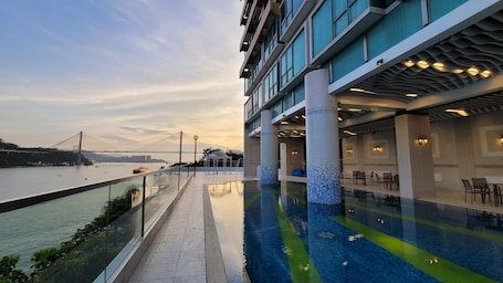 Seasonal outdoor pool