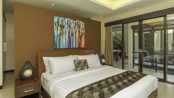 4 bedrooms, Egyptian cotton sheets, premium bedding, in-room safe