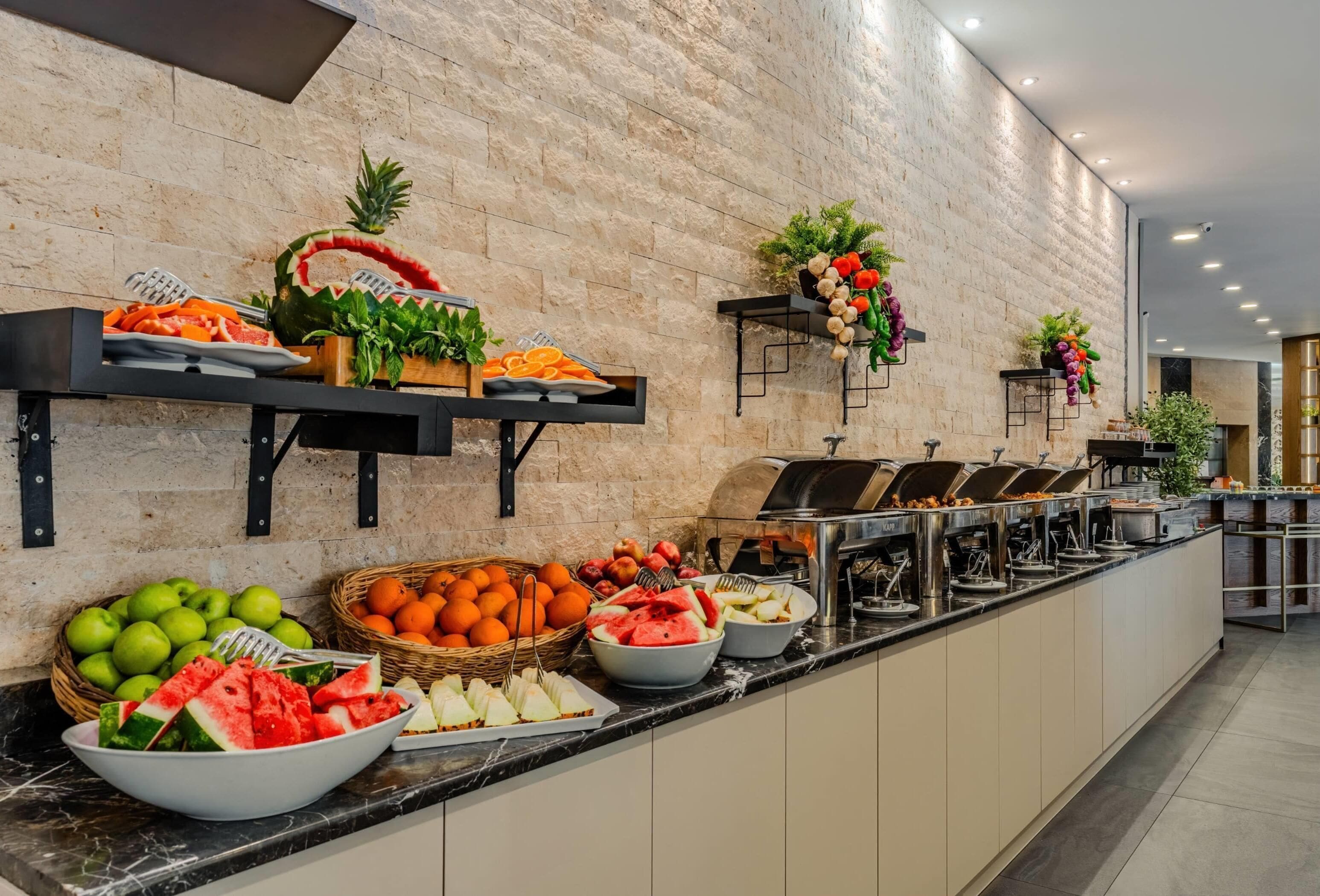 Free daily full breakfast