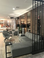 Zona de estar del vestíbulo