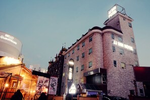 Front of property – evening/night