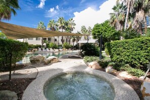 Exterior - Bridgewater Apartments (Kangaroo Point)