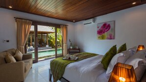 Unclassified image, 4 of 36, button - Villa Tulip (Denpasar)