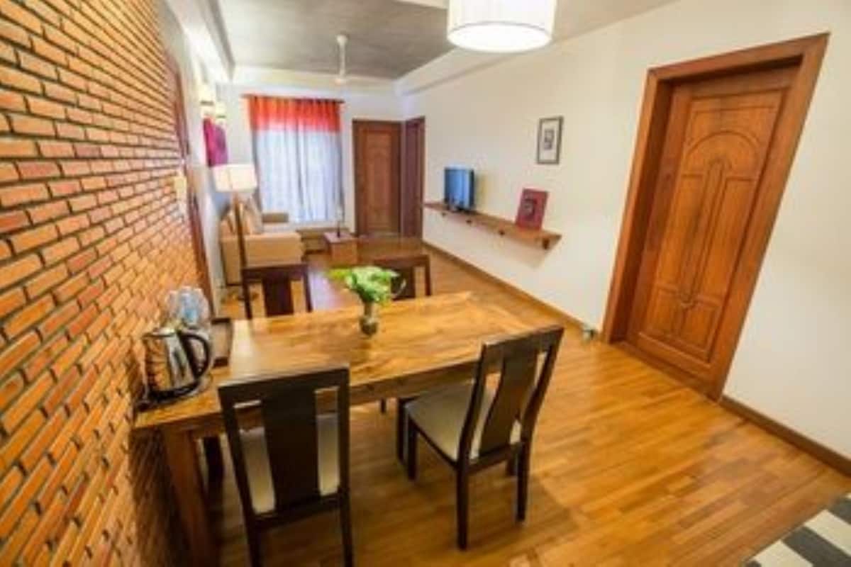 Apartment, 2 Bedrooms | In-room dining