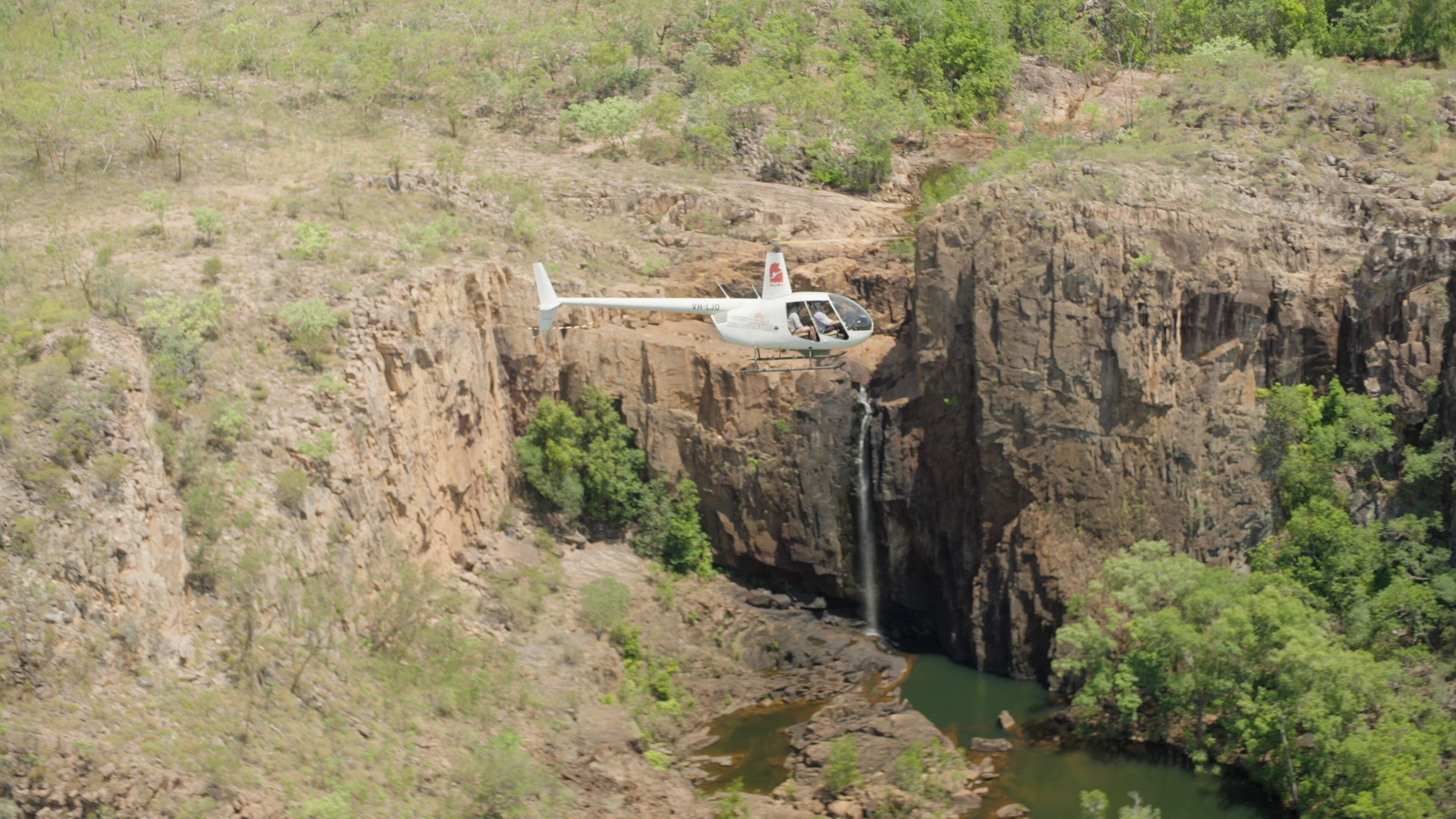 Helikopter-/flytur