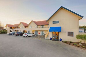 Exterior - Bella Vista Motel Nelson (Nelson)