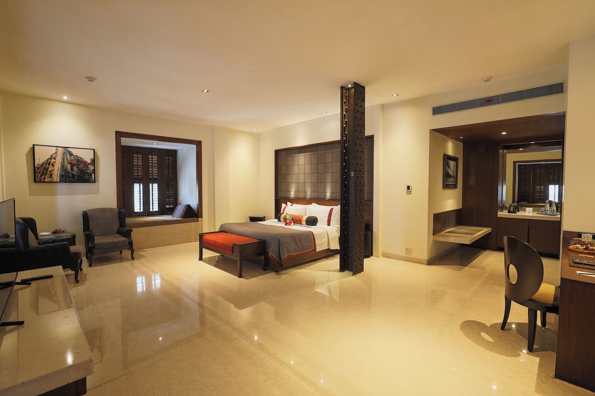 Edwardian Suite | Premium bedding, minibar, in-room safe, desk