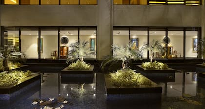The LaLiT Great Eastern Kolkata